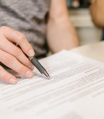 O que é necessário para um contrato de locação?